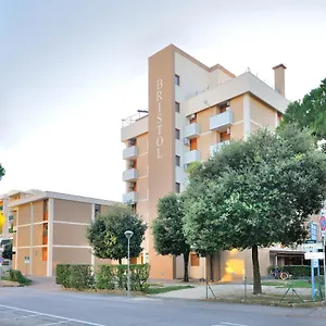 Bristol , Bibione Italien